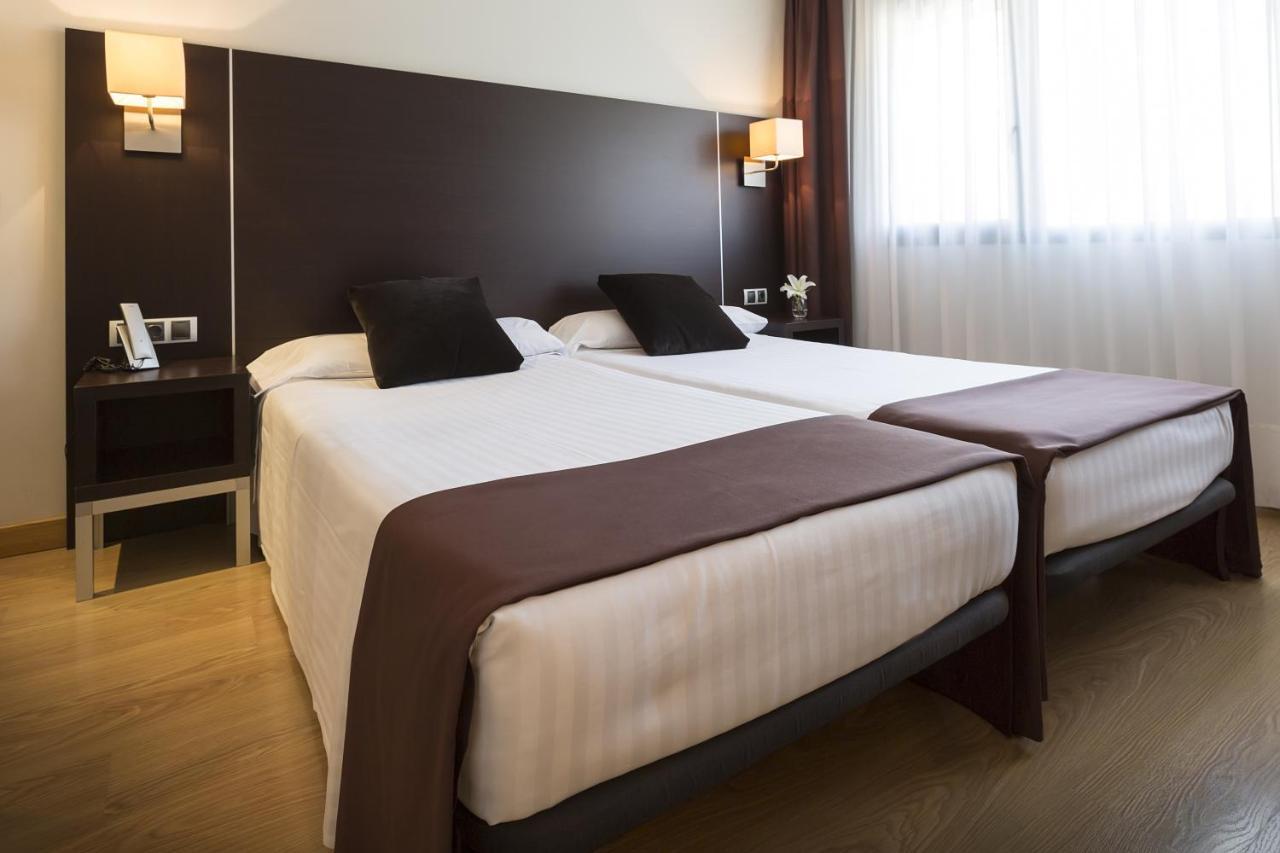 Hotel Plazaola Irurtzun Extérieur photo