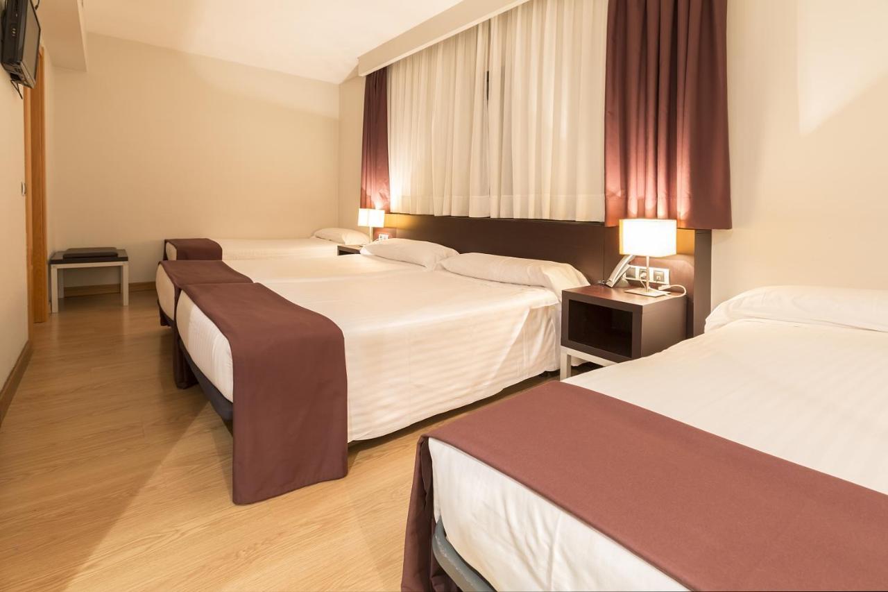Hotel Plazaola Irurtzun Extérieur photo