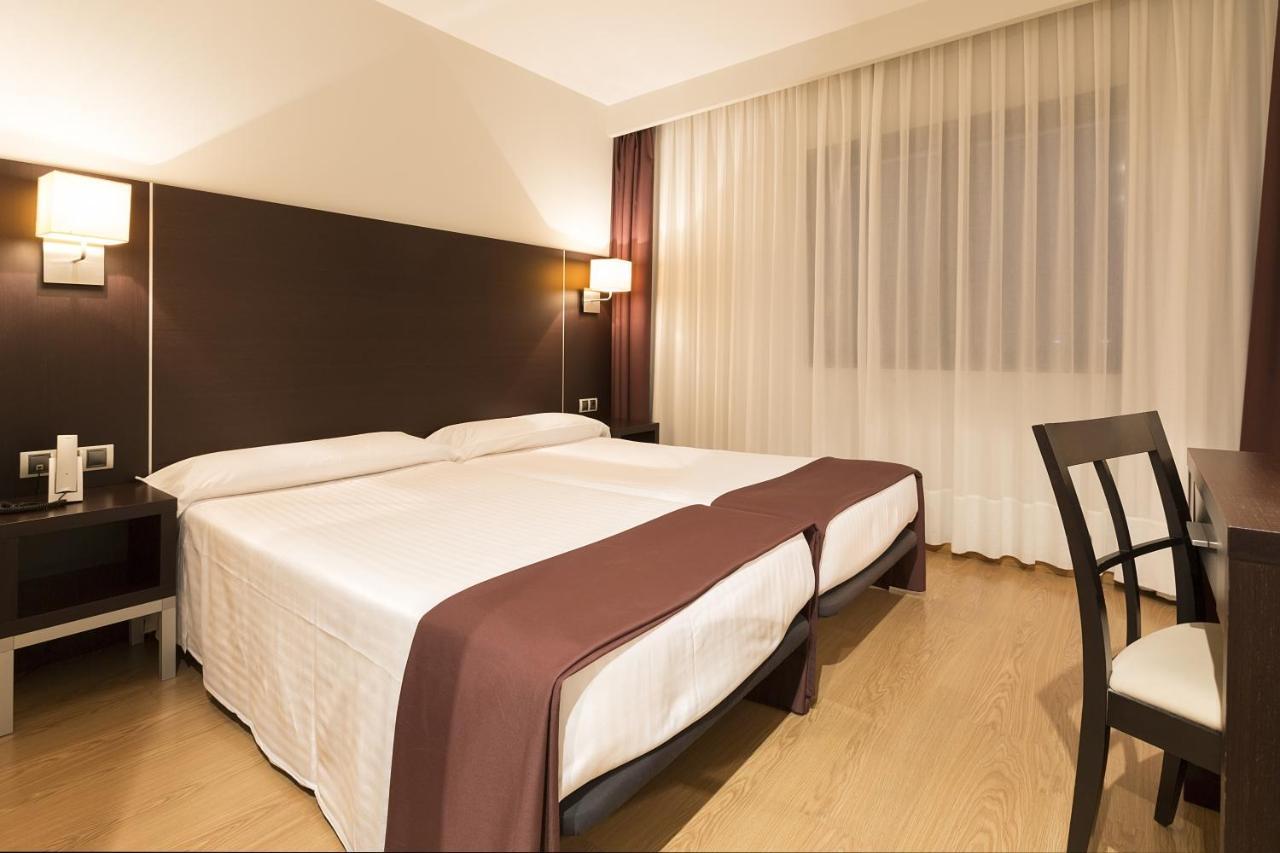 Hotel Plazaola Irurtzun Extérieur photo