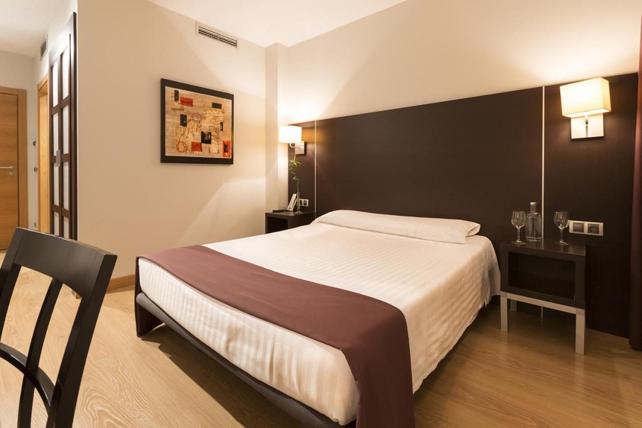 Hotel Plazaola Irurtzun Extérieur photo