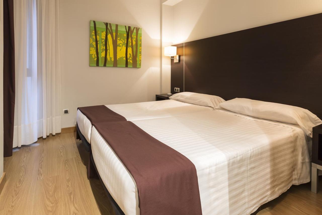 Hotel Plazaola Irurtzun Extérieur photo