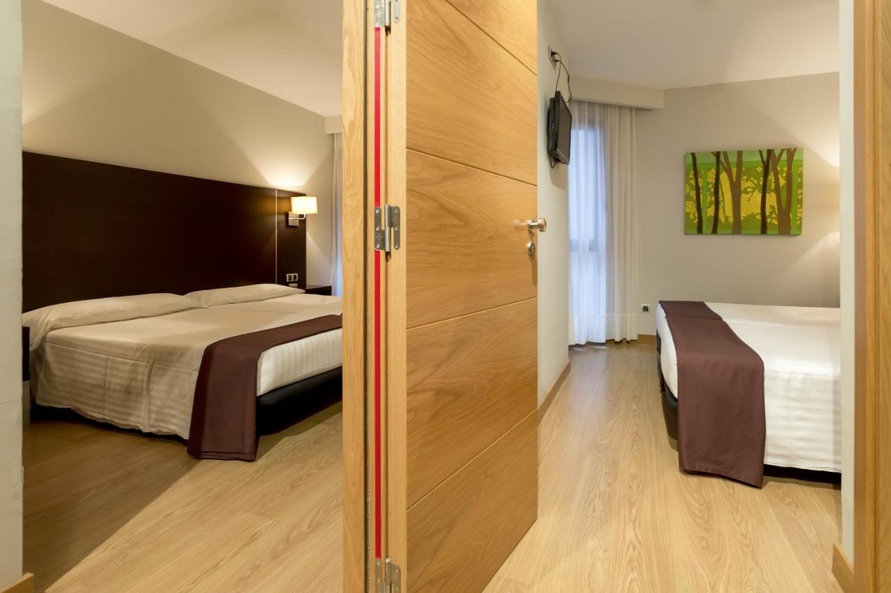 Hotel Plazaola Irurtzun Extérieur photo